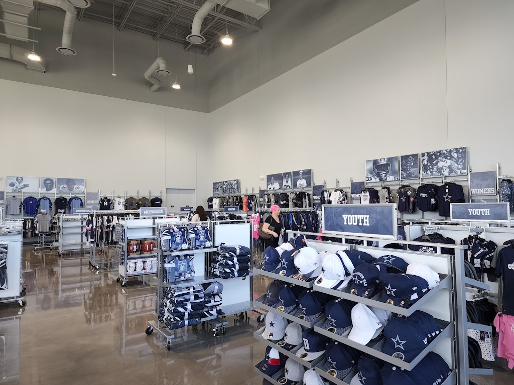 Dallas Cowboys Pro Shop Outlet | 15825 Gateway Dr Suite 200, Frisco, TX 75035, USA | Phone: (972) 785-4240