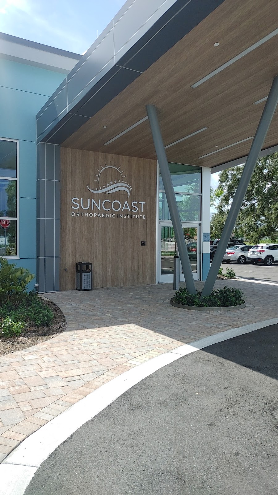 Suncoast Orthopaedic Surgery & Sports Medicine | 3030 Executive Dr, Venice, FL 34292, USA | Phone: (941) 485-1505