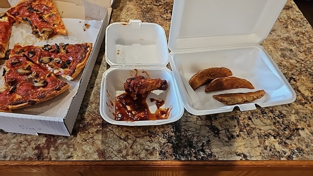 Pratos Pizza | 2020 Locust St, Canal Fulton, OH 44614, USA | Phone: (330) 854-1444