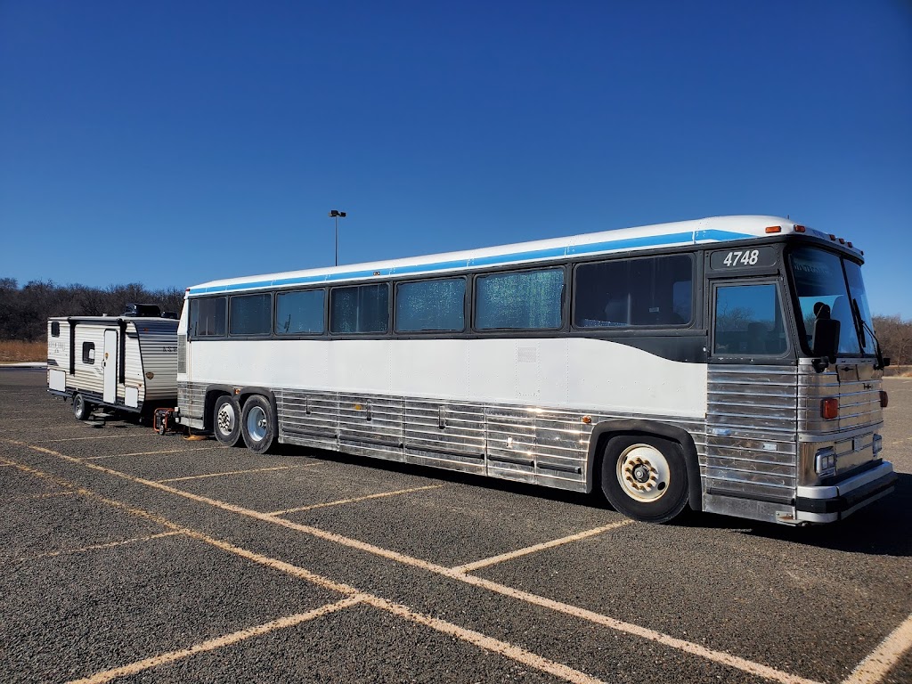 Floyds RV - Norman | 912 N Adkins Hill Rd, Norman, OK 73072, USA | Phone: (405) 266-5783