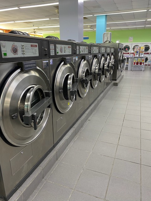 Tejas Lavanderia Coin Laundry | 608 E Pioneer Pkwy #101, Grand Prairie, TX 75051, USA | Phone: (682) 251-9845