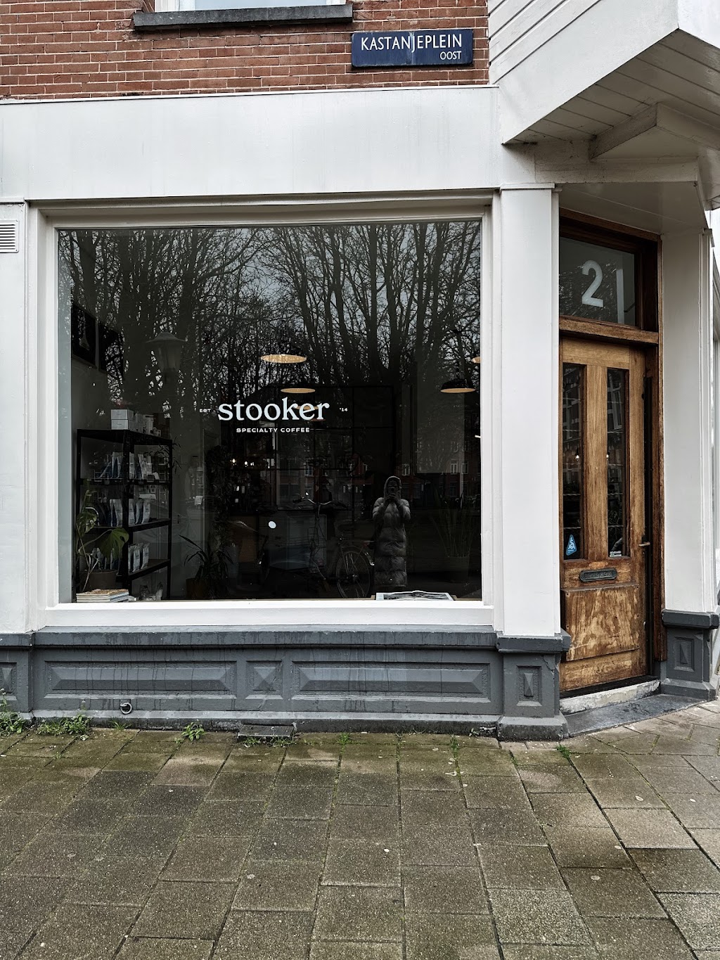 Stooker Roasting Company | Kastanjeplein 2, 1092 CJ Amsterdam, Netherlands | Phone: 020 737 1714