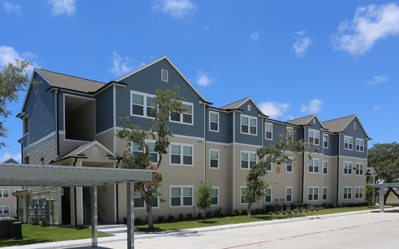 FOX Corporate Housing | 2032 TX-361 #423, Ingleside, TX 78362, USA | Phone: (844) 440-4369