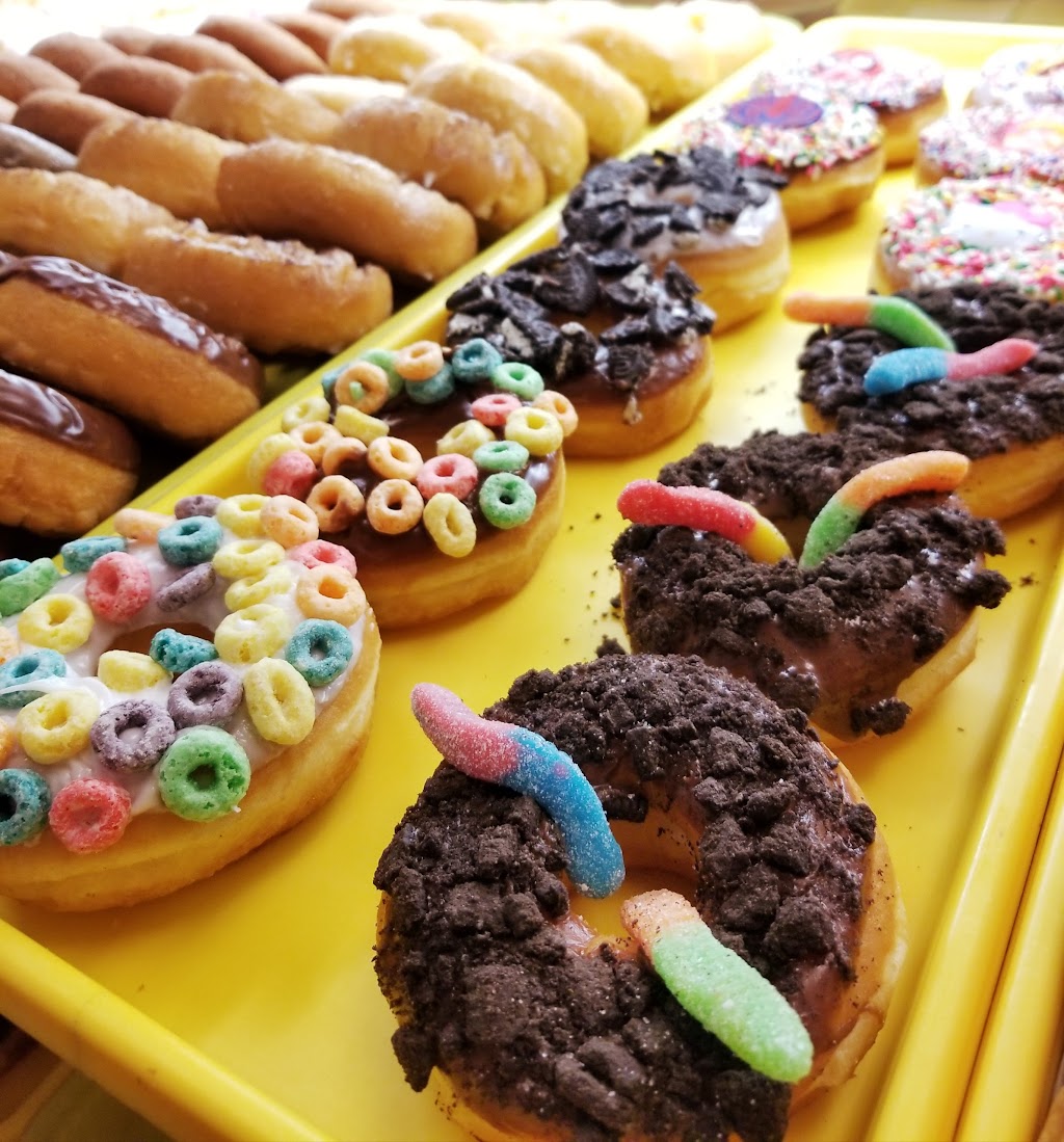 Johns Donuts | 7447 Hillcrest Rd # 102, Frisco, TX 75035, USA | Phone: (214) 872-3331