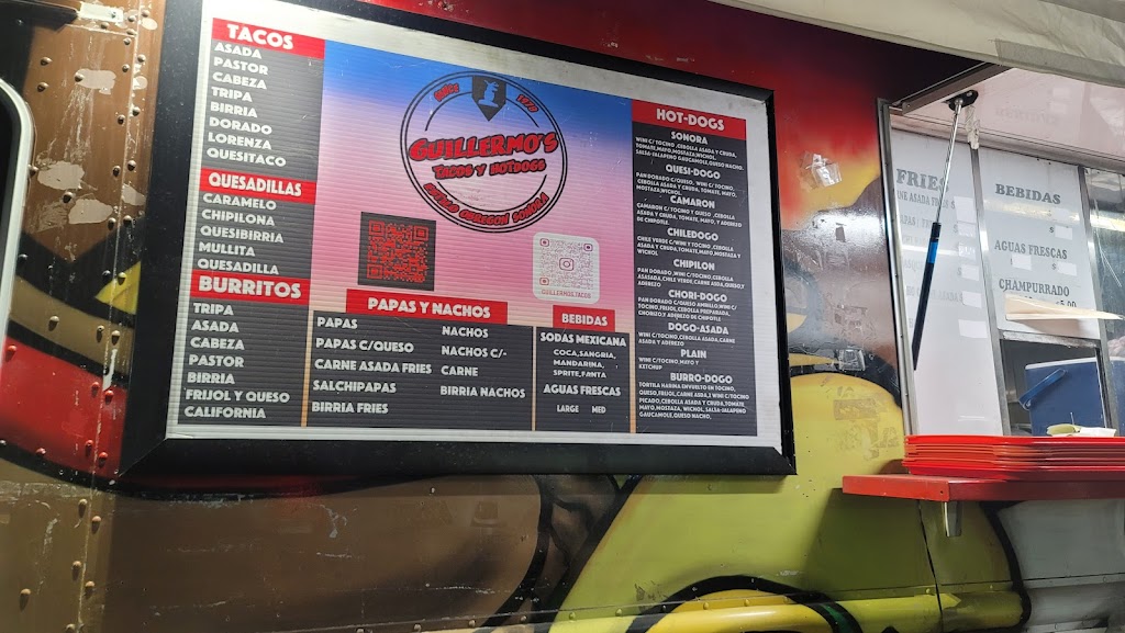 Guillermos tacos y hotdogs | 8302 W Indian School Rd, Phoenix, AZ 85037, USA | Phone: (602) 486-2562