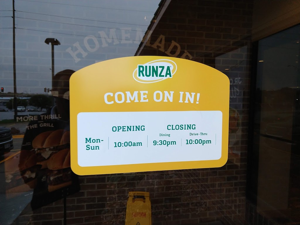 Runza Restaurant | 10705 Emmet St, Omaha, NE 68134, USA | Phone: (402) 496-3986