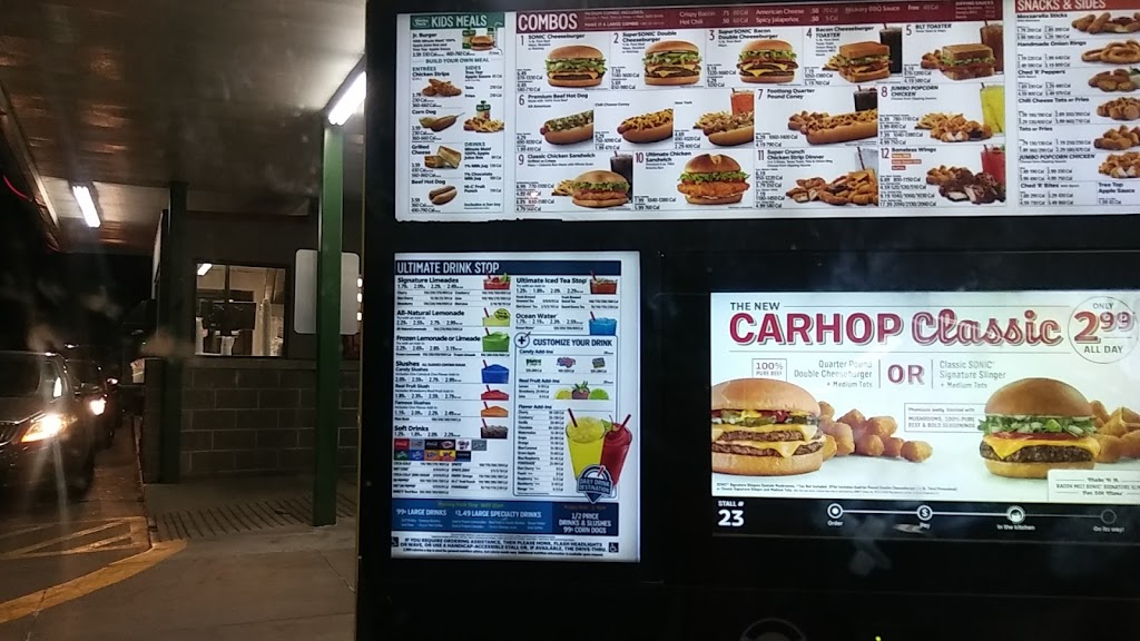 Sonic Drive-In | 4302 L St, Omaha, NE 68107, USA | Phone: (402) 898-8585