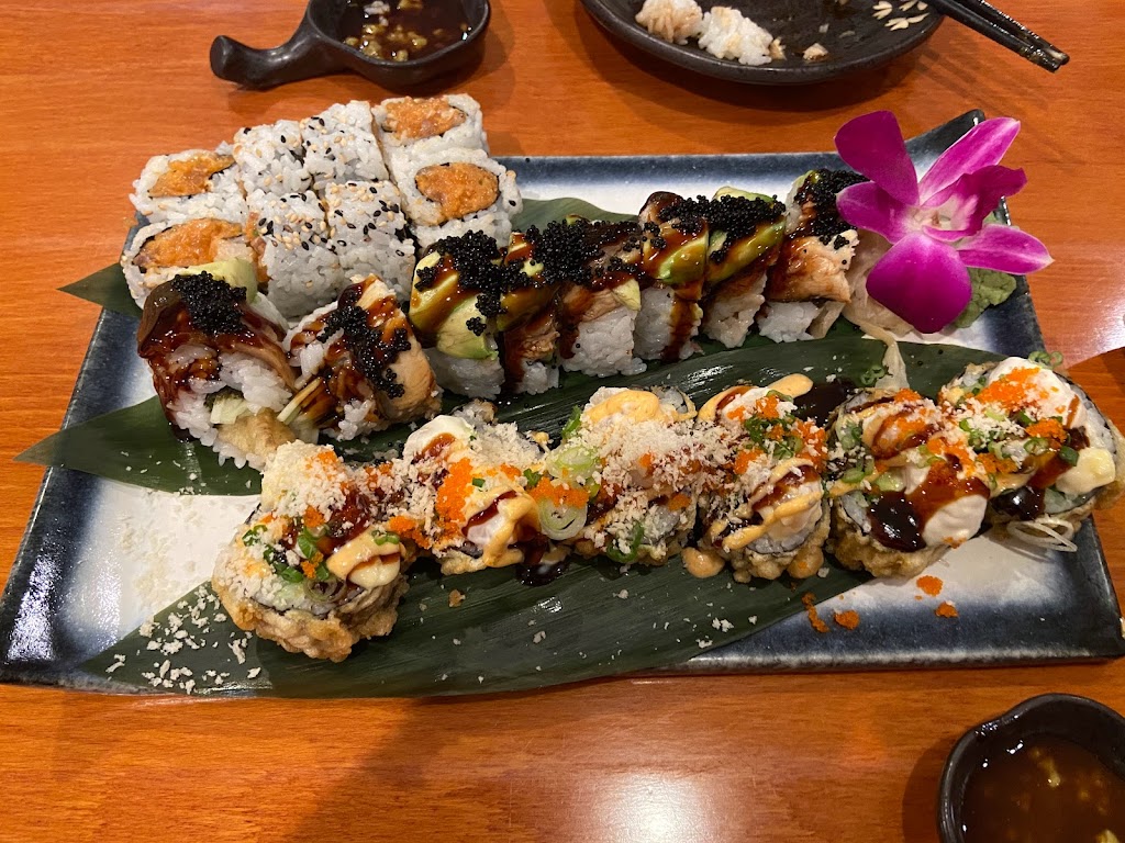 Big Fish Sushi | 22639 NE Inglewood Hill Rd, Sammamish, WA 98074, USA | Phone: (425) 896-8063