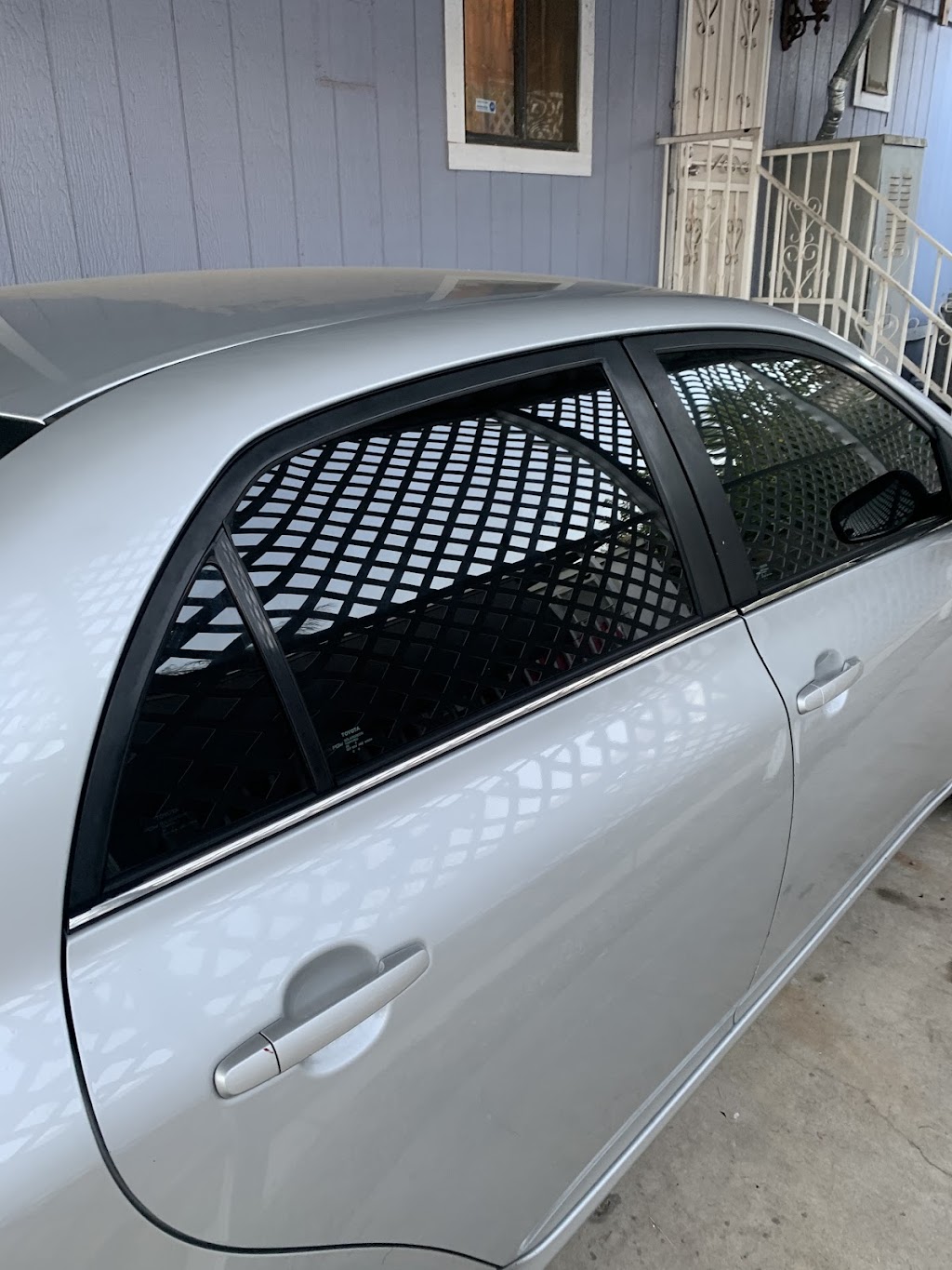 Red Team Window Tint | 18760 Fontlee Ln, Bloomington, CA 92316, USA | Phone: (562) 658-5223