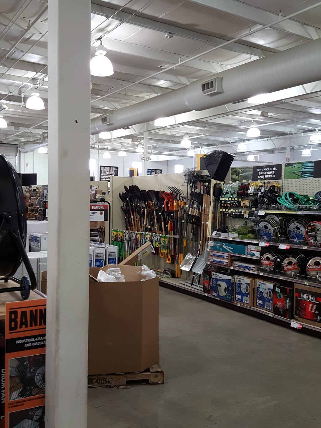 Northern Tool + Equipment - hardware store  | Photo 2 of 10 | Address: 2495 Eric Ln #110, Burlington, NC 27215, USA | Phone: (336) 506-6837