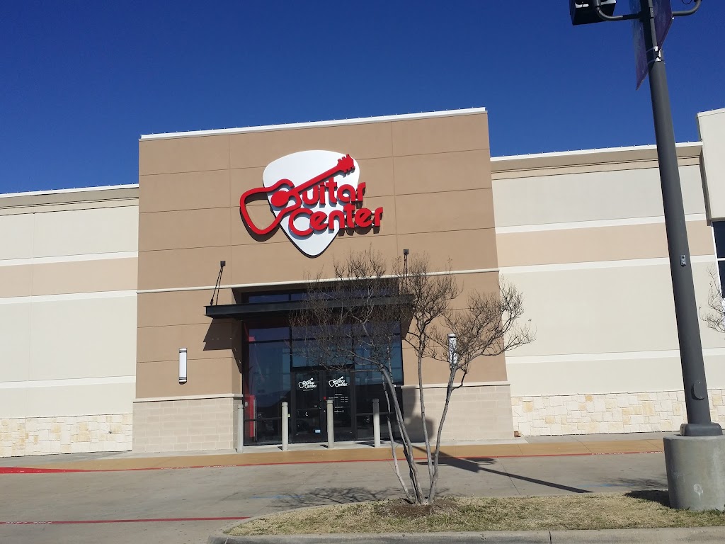 Guitar Center | 971 N Hwy 67 #500, Cedar Hill, TX 75104, USA | Phone: (972) 293-1811