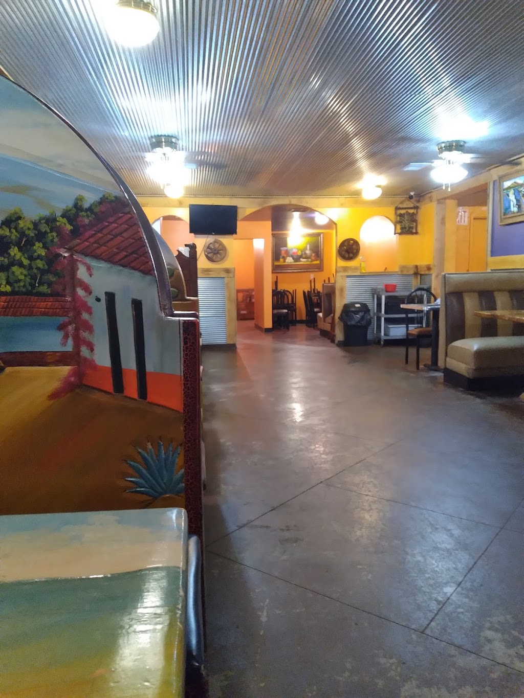 Molecajete Mexican Restaurant | 301 Greenwood Ave, Lepanto, AR 72354, USA | Phone: (870) 475-3010