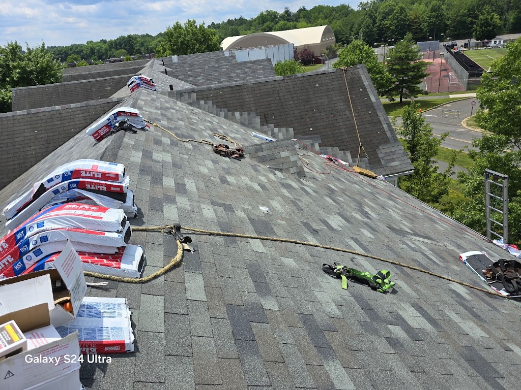 NORTH WEST ROOFING LLC. | 60 Sleepy Hollow Dr, Danbury, CT 06810, USA | Phone: (203) 942-1874