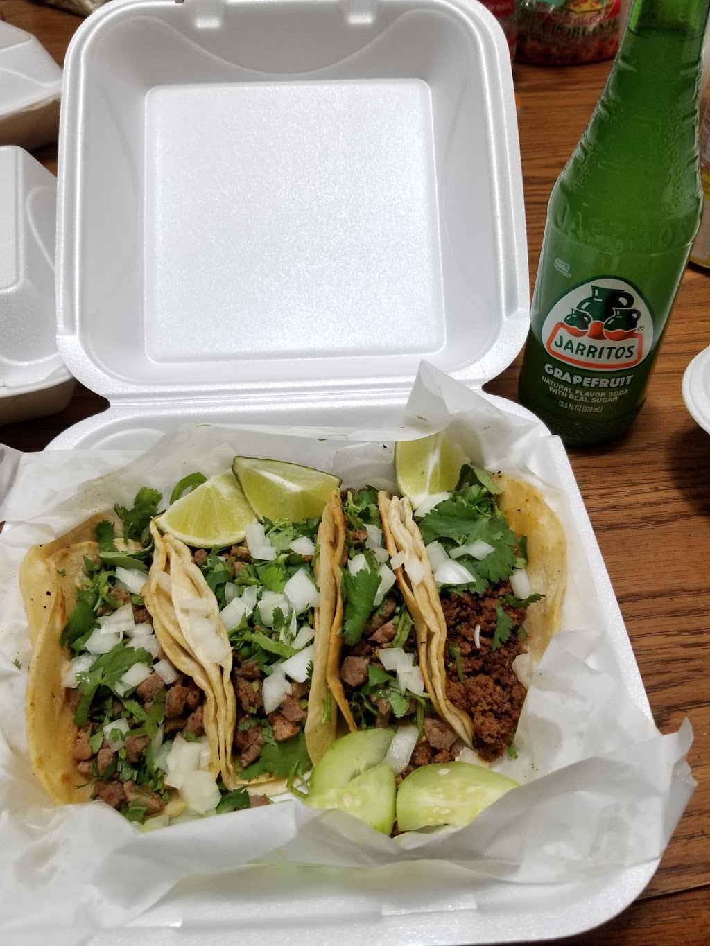 Hermanos Locos food truck | 16315 MN-65, Ham Lake, MN 55304, USA | Phone: (763) 313-1640