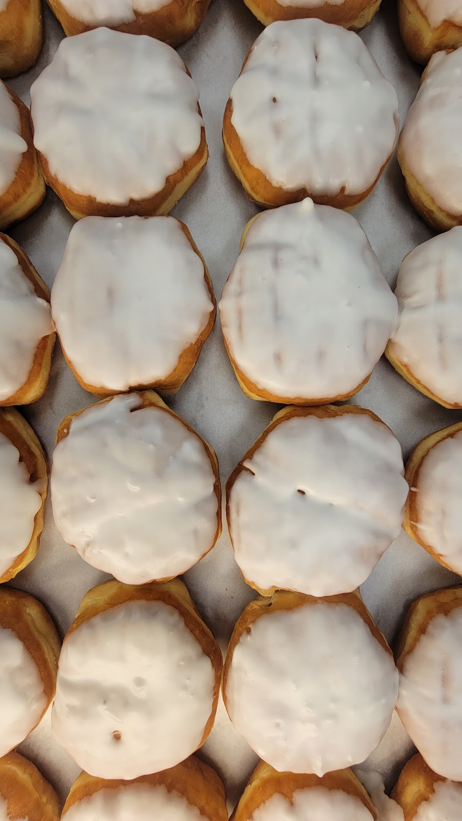 Miltons Donuts | 777 Central Ave, Carlisle, OH 45005, USA | Phone: (937) 790-3444