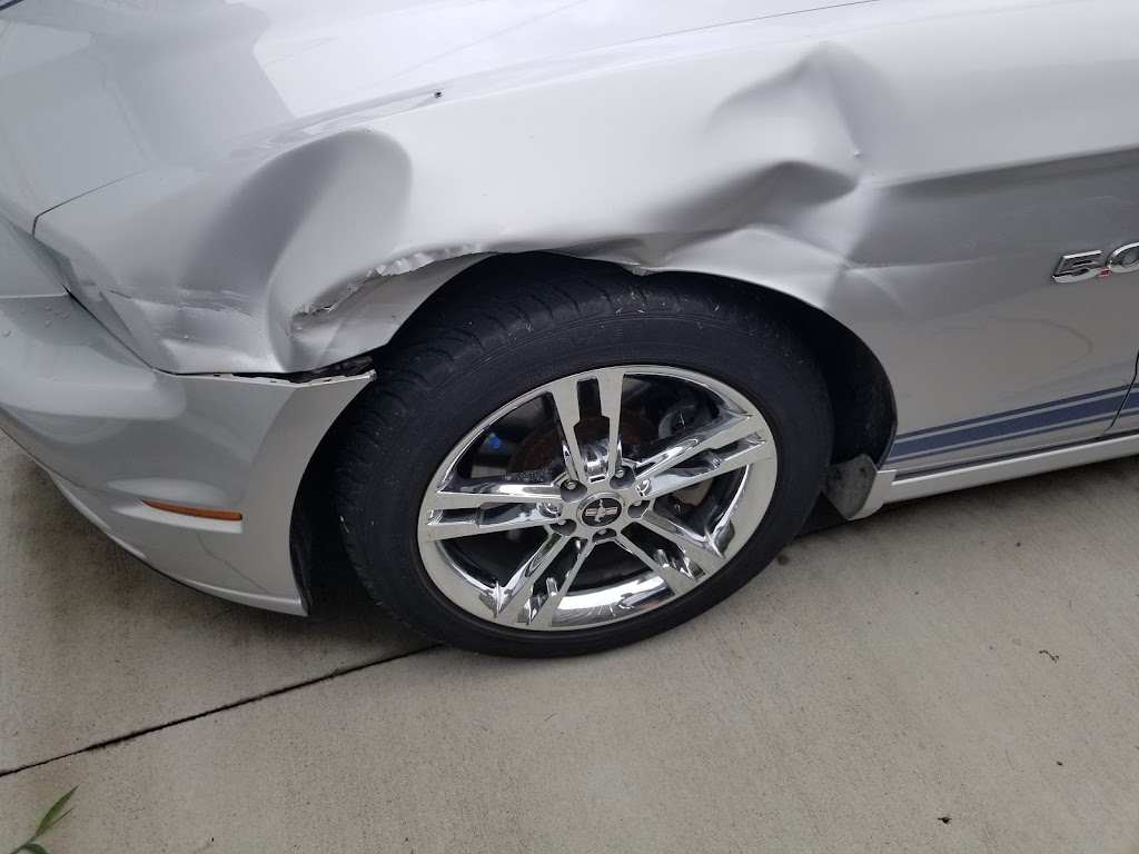Howe Collision Inc. - Auto Collision Shop | Late hours available by appointment, 1148 S Wayne Rd, Westland, MI 48186, USA | Phone: (734) 721-3420