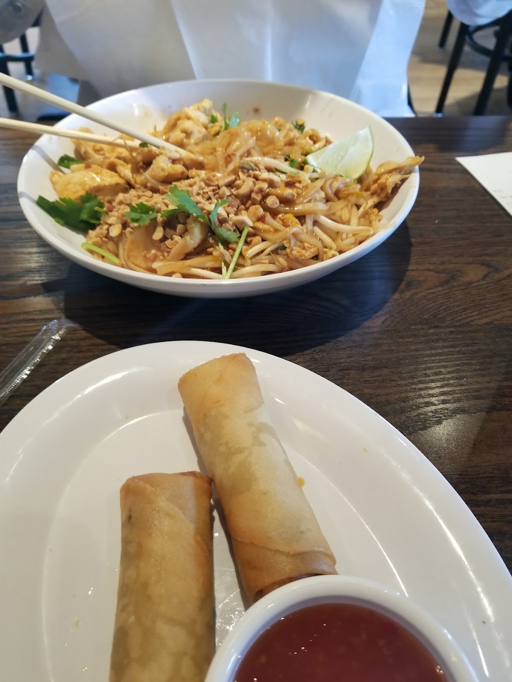 Pei Wei Asian Kitchen | 4801 Belt Line Rd, Dallas, TX 75254, USA | Phone: (972) 764-0844