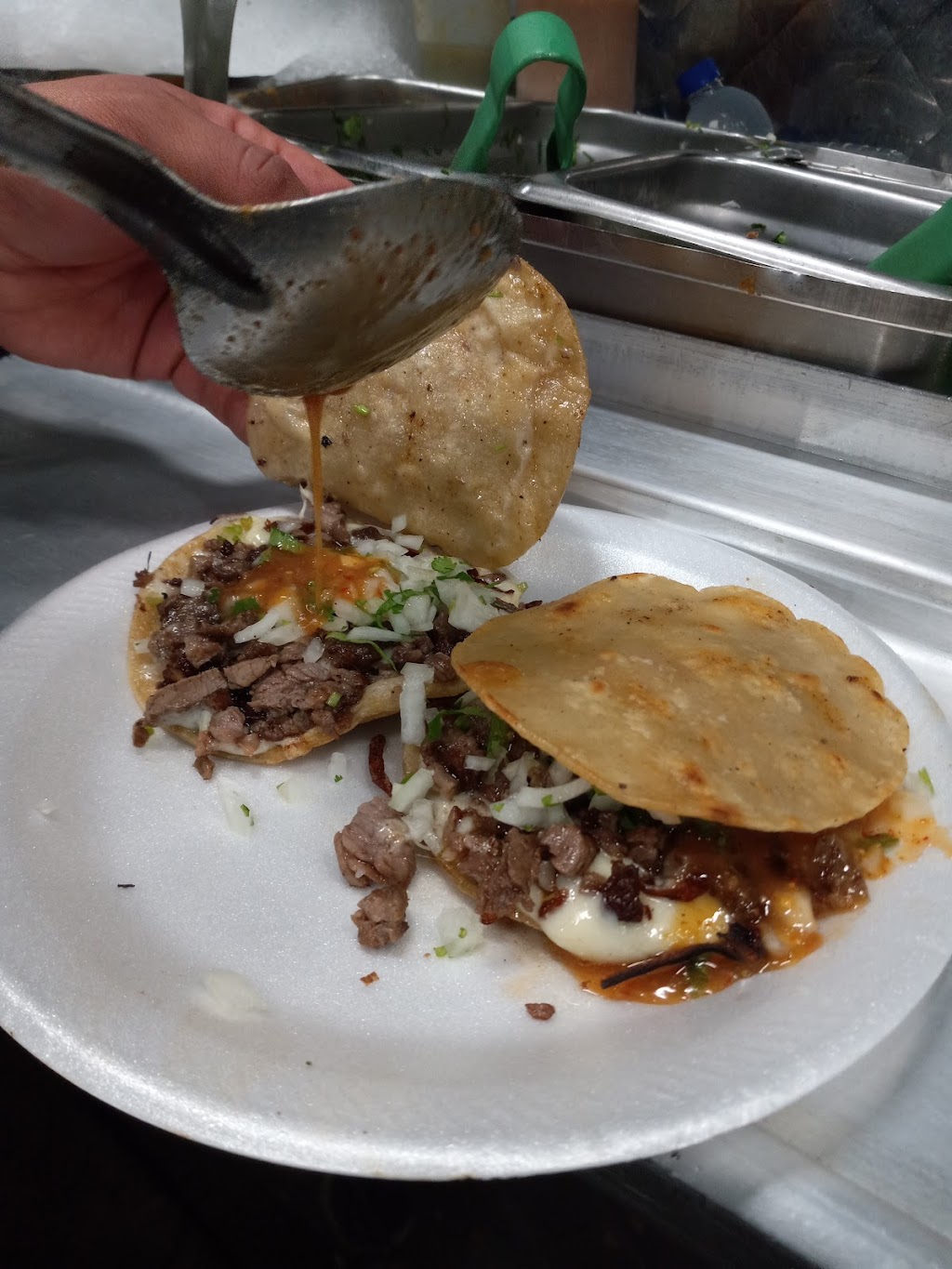 Los Tapatios lunch truck | 3300 Westminster Ave, Santa Ana, CA 92703, USA | Phone: (714) 740-9887