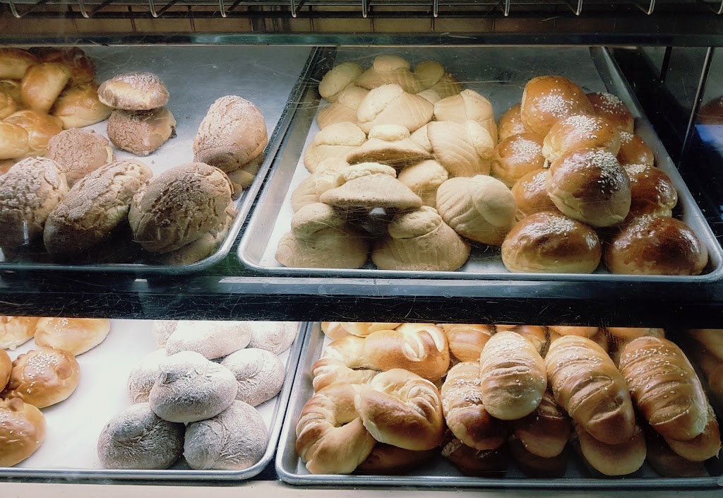 Timos Bakery | 820 N Western Ave, Los Angeles, CA 90029, USA | Phone: (323) 957-1256