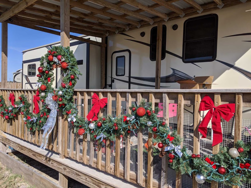 Salt Creek RV Park | 638 Banty Ln, Aransas Pass, TX 78336, USA | Phone: (361) 643-1984