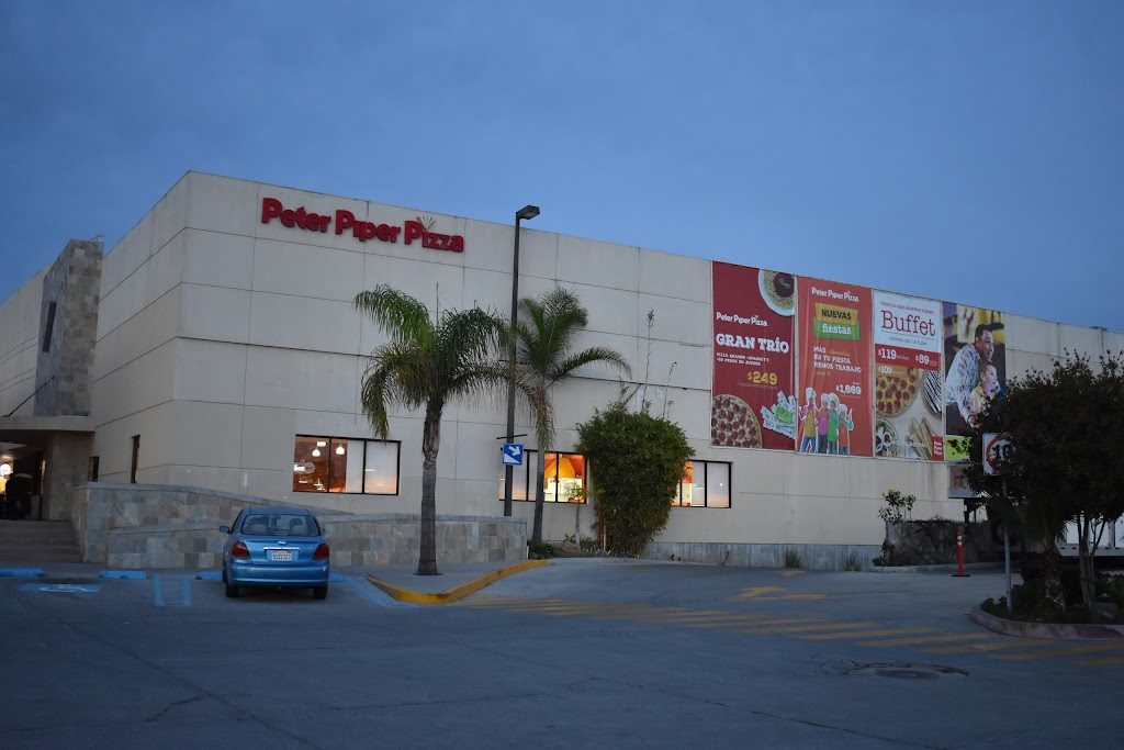 Plaza Coronado | P.º Ensenada 502, Playas, Playas Coronado, 22504 Tijuana, B.C., Mexico | Phone: 664 609 9673