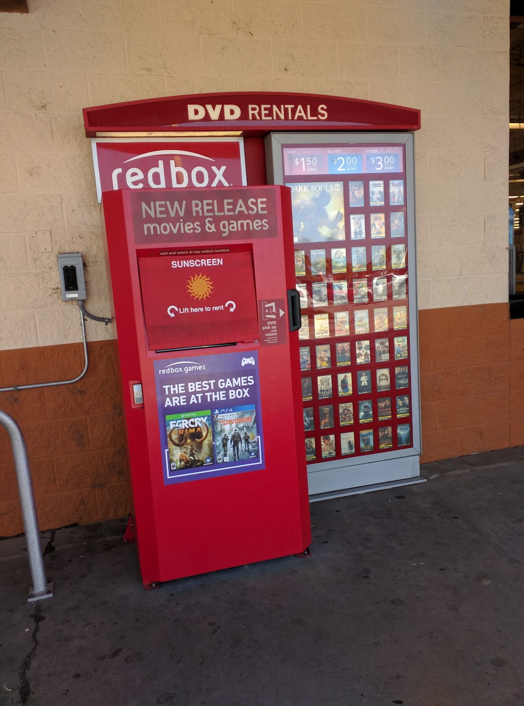 Redbox | 1737 E Oak St, Arcadia, FL 34266, USA | Phone: (866) 733-2693