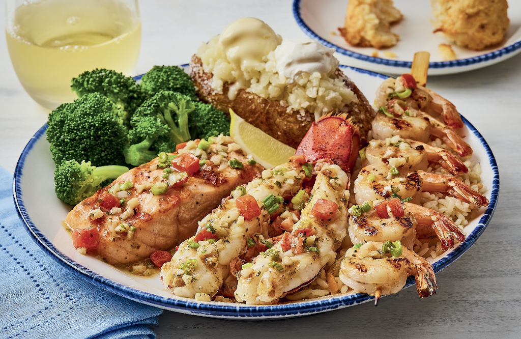 Red Lobster | ACROSS FROM OAKLAND COUNTY COURT HOUSE, 479 Telegraph Rd, Waterford Twp, MI 48328, USA | Phone: (248) 682-5146