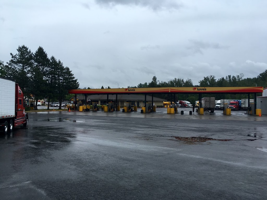 Loves Travel Stop | 400 NW Frontage Rd, Troutdale, OR 97060, USA | Phone: (503) 665-7741