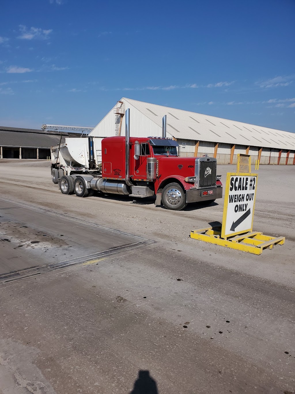 Gravess Trucking | RR 1, Haskell, OK 74436, USA | Phone: (918) 482-5265