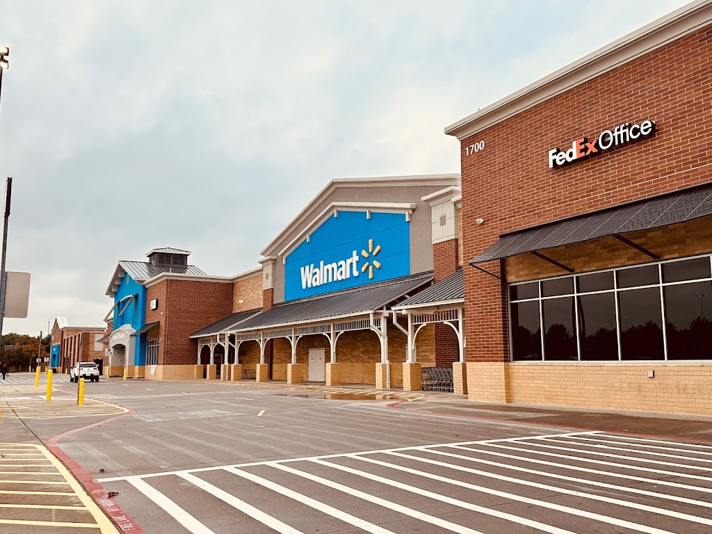 Walmart Supercenter | 1700 Dallas Pkwy, Plano, TX 75093, USA | Phone: (972) 931-9846