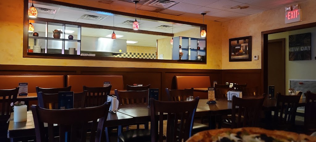 Grassy Plain Pizzeria & Restaurant | 36 Grassy Plain St, Bethel, CT 06801, USA | Phone: (203) 743-6600