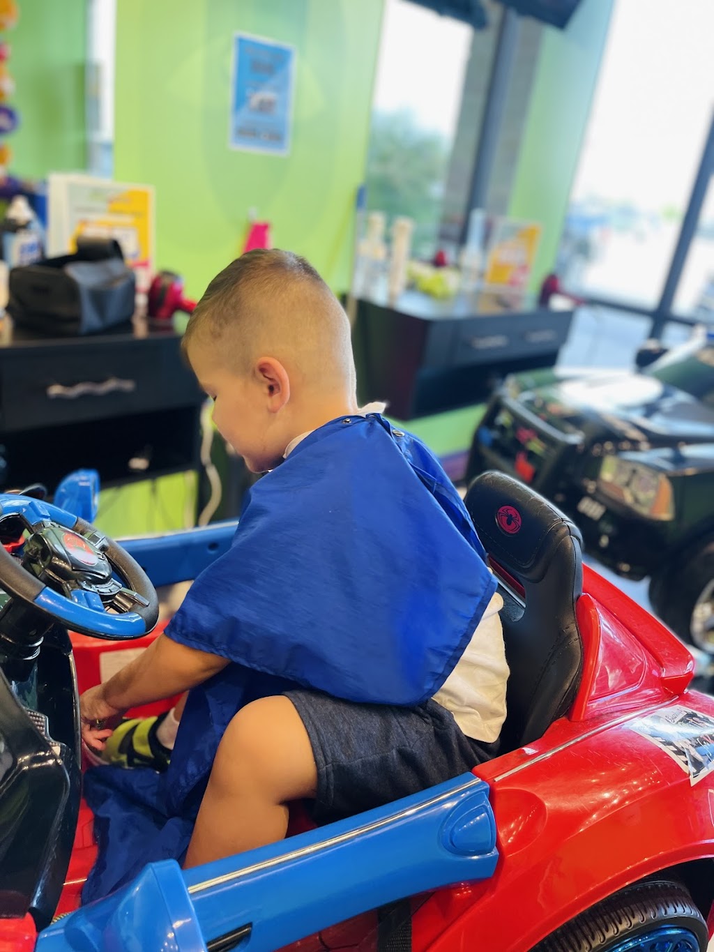 Sharkeys Cuts for Kids - Melissa, TX | 2613 Sentinel Wy Suite 350, Melissa, TX 75454, USA | Phone: (972) 369-7755