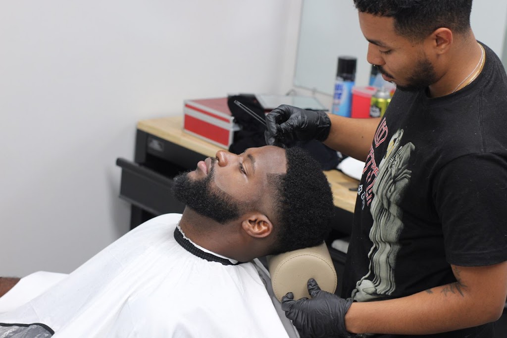 Excellence Barbershop 3 | 11088 Limonite Ave, Mira Loma, CA 91752, USA | Phone: (951) 444-6022