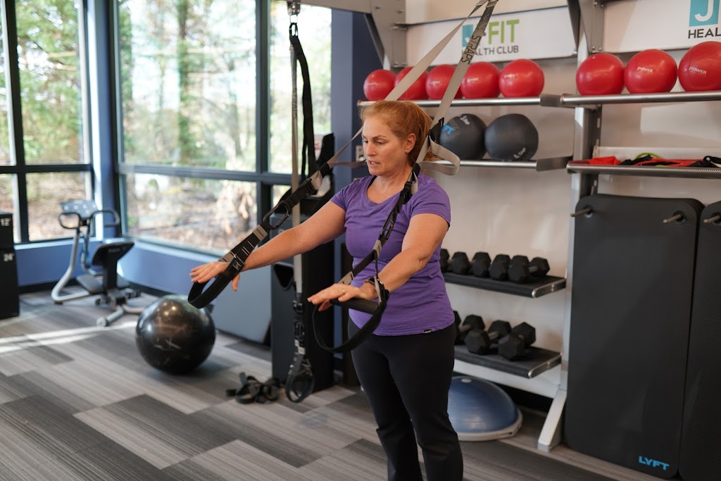 J-Fit Health Club | 8900 Little River Turnpike, Fairfax, VA 22031, USA | Phone: (703) 537-3007