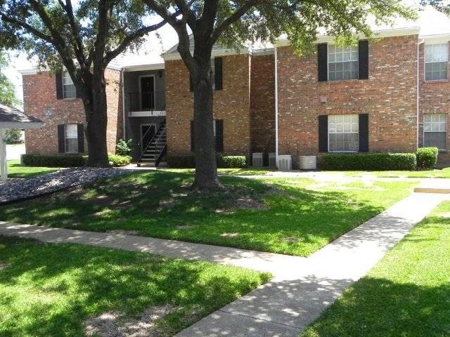 Marsh Highland Apartments | 2535 Marsh Ln, Carrollton, TX 75006, USA | Phone: (972) 810-3566