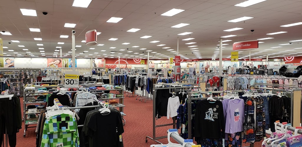 Target | 18287 Collier Ave, Lake Elsinore, CA 92530, USA | Phone: (951) 674-2620