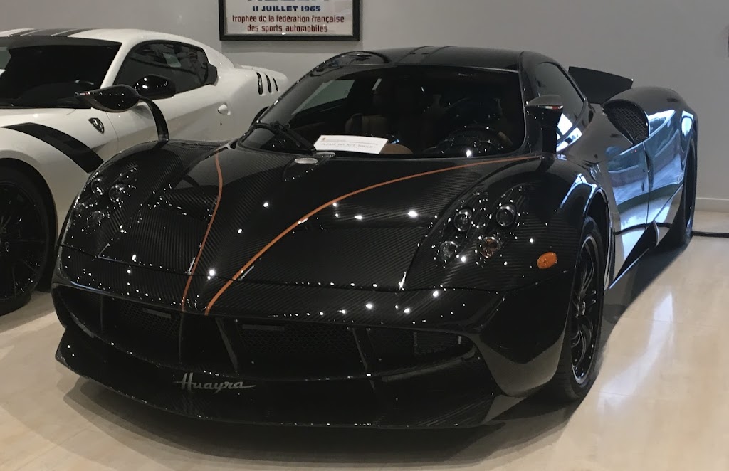 Koenigsegg Chicago | 990 N Shore Dr, Lake Bluff, IL 60044, USA | Phone: (847) 295-6560