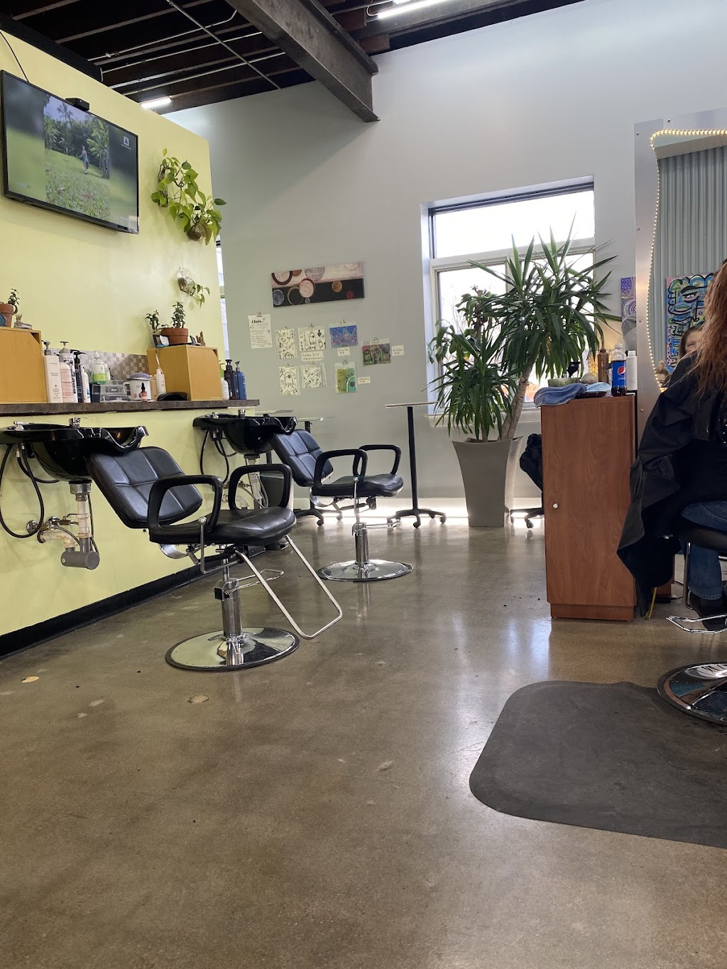 Salon 112 | 112 N 9th St, Omaha, NE 68102, USA | Phone: (402) 213-2650