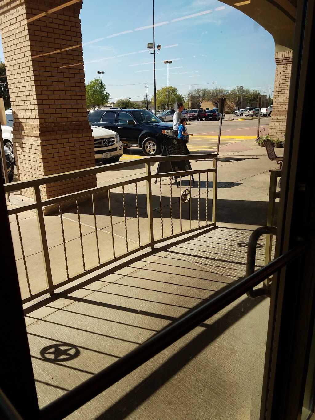 Starbucks | 4112 N Josey Ln, Carrollton, TX 75007, USA | Phone: (972) 394-4127