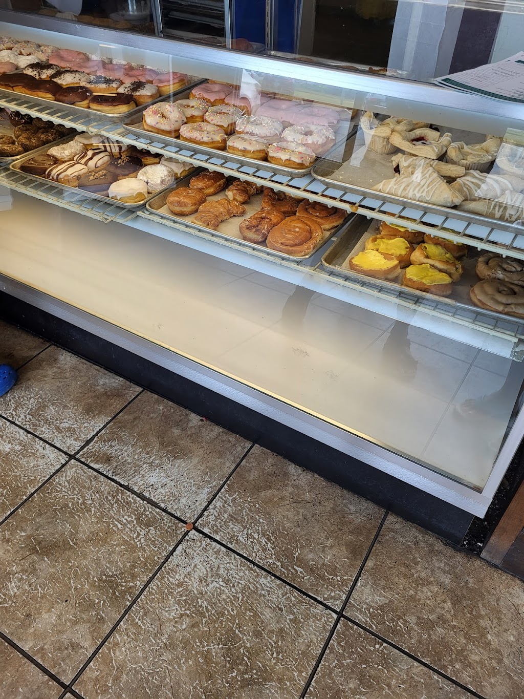 Miltons Donuts | 3533 Roosevelt Blvd, Middletown, OH 45044, USA | Phone: (513) 422-8612