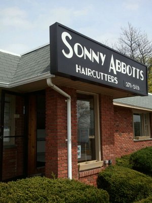 Sonny Abbotts Salon | 395 S Riverside Ave, Croton-On-Hudson, NY 10520, USA | Phone: (914) 271-5119