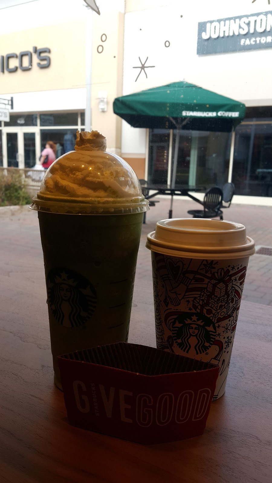 Starbucks | 2950 W Interstate 20, Grand Prairie, TX 75052, USA | Phone: (469) 610-0804