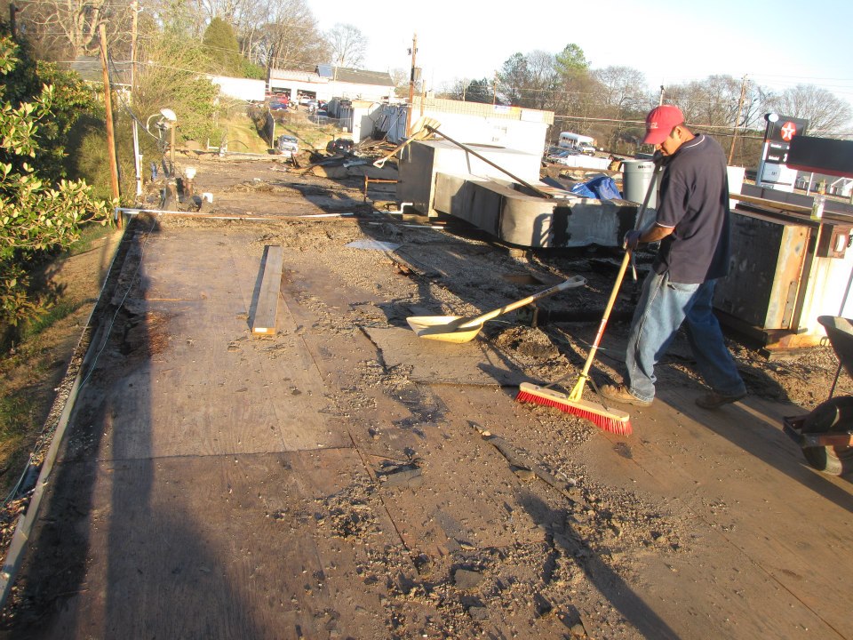 Hill Top Roofing Inc. | 2284 Old Concord Rd Suite D, Smyrna, GA 30082, USA | Phone: (678) 567-4225