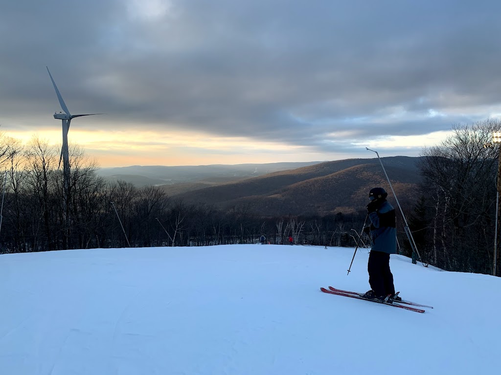 Jiminy Peak Wind Turbine | Potter Mountain Rd, Hancock, MA 01237, USA | Phone: (413) 738-5500