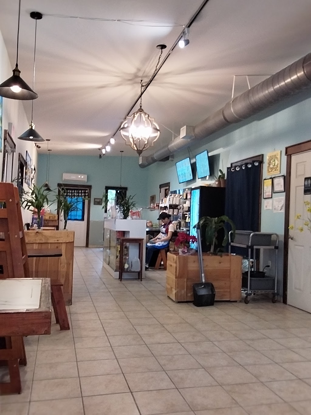 Hana’s Cafe and Market | 105 S Denny St, Howe, TX 75459, USA | Phone: (903) 532-0529