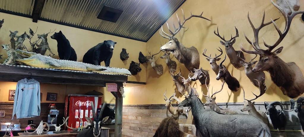 Cinnamon Creek Wild Game Processing | 13794 Old Denton Rd, Roanoke, TX 76262, USA | Phone: (817) 439-8998