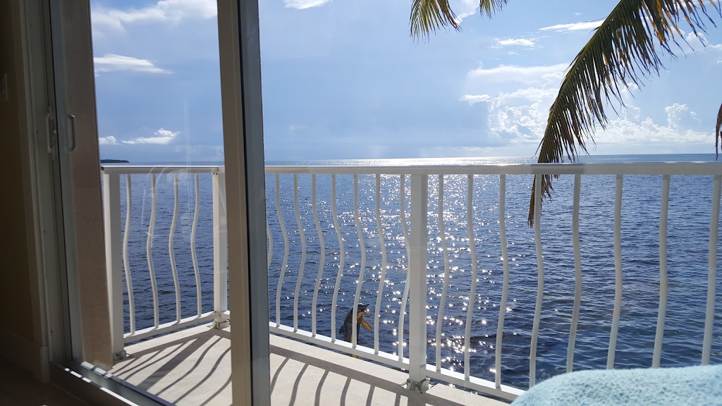 Ray & Jenise Hinds Group | The Keyes Company, Team CSR | 1008 Snapper Ln #1, Key Largo, FL 33037, USA | Phone: (305) 853-1700