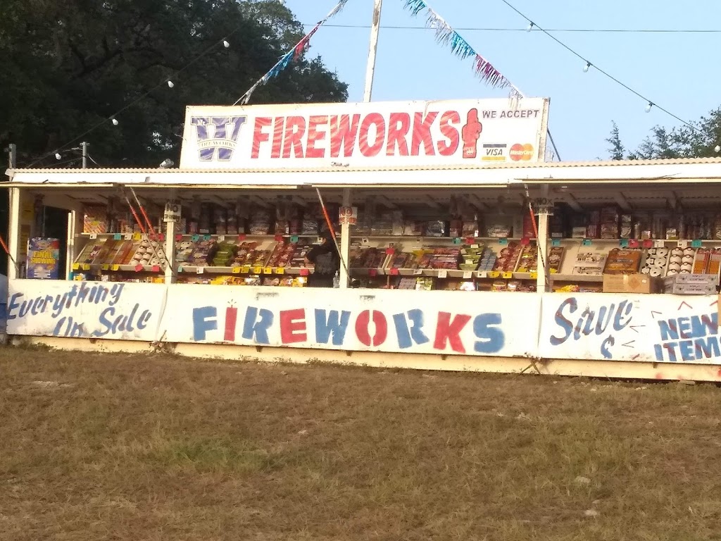 Mr. W Fireworks | 28985 US-281, Bulverde, TX 78163, USA | Phone: (210) 622-3112