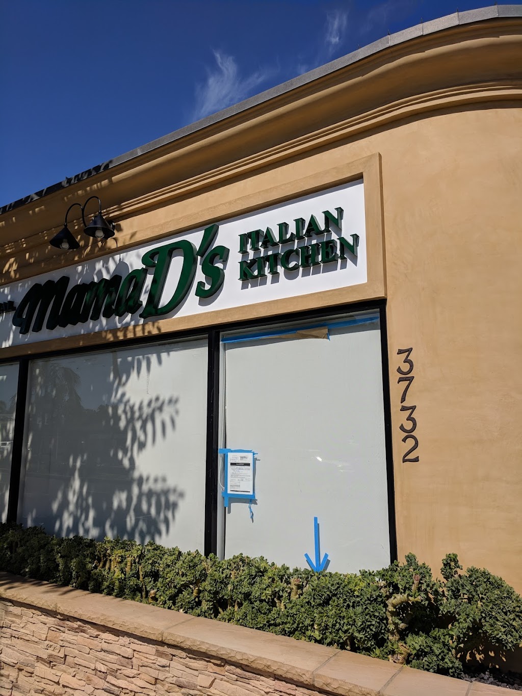 Mama Ds Italian Kitchen | 3732 East Coast Hwy, Corona Del Mar, CA 92625, USA | Phone: (949) 877-0046
