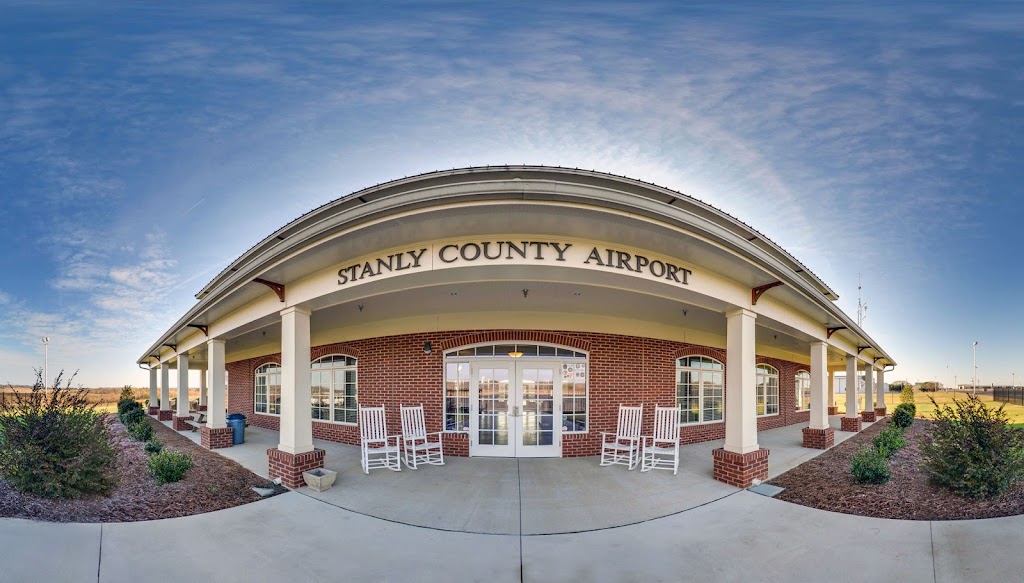 Stanly County Airport | 43222 Lowder Aviation Pkwy, New London, NC 28127, USA | Phone: (704) 982-9013